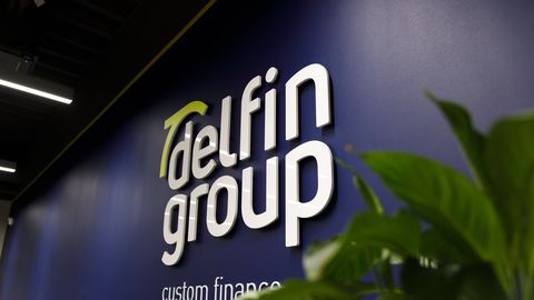 Omanikud pakuvad palju aktsiaid müügiks, Delfingrupi nõukogu liige astus tagasi