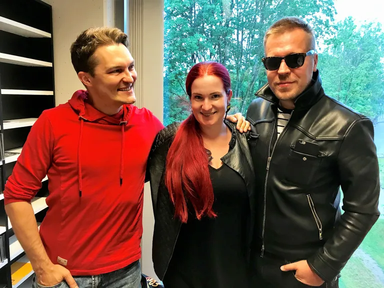 Lauri Hermann, Tiiu Sommer ja Margus Vaher raadio Elmar stuudios