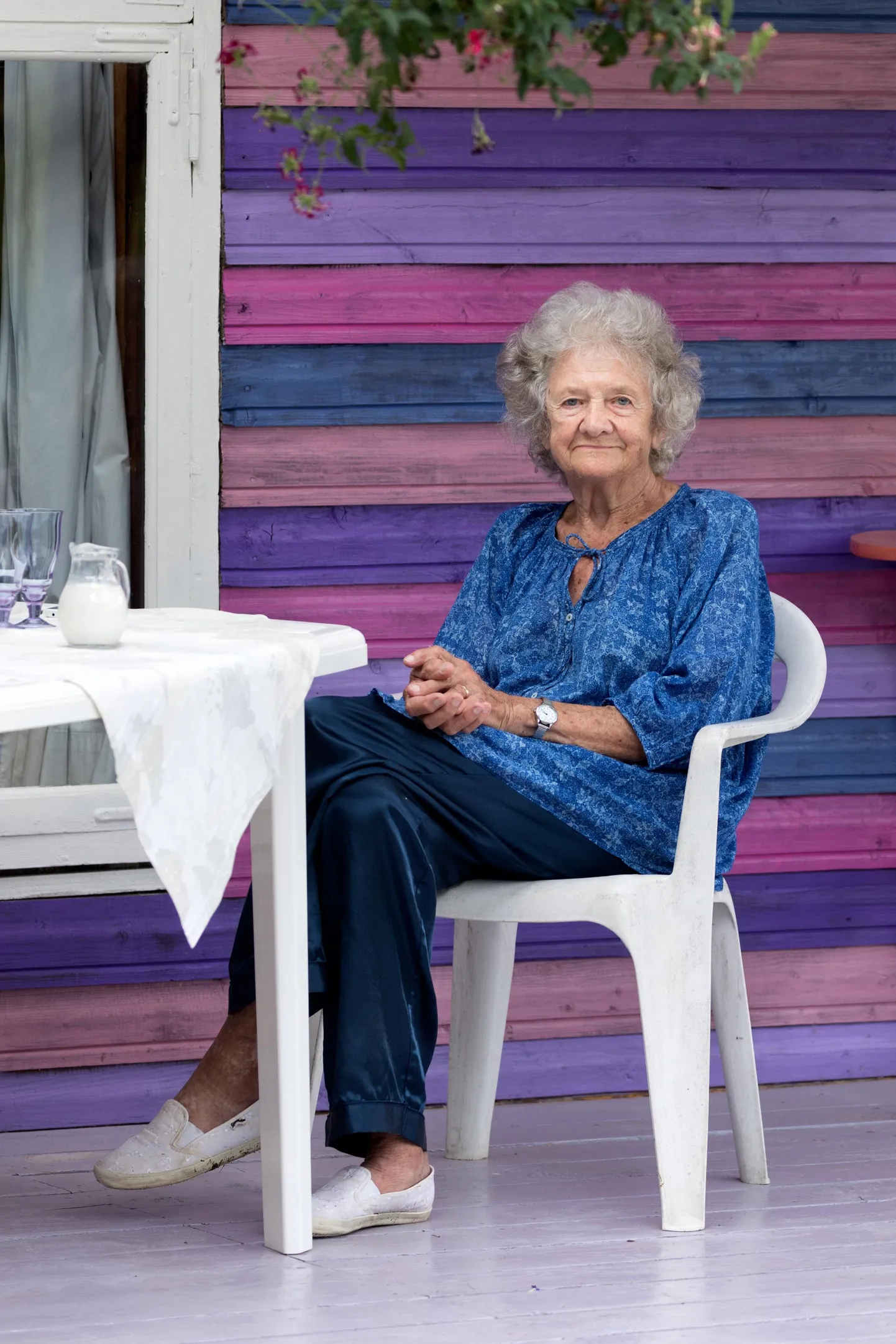 Lola Liivat - ekspressiivse abstraktsionismi maaletooja.