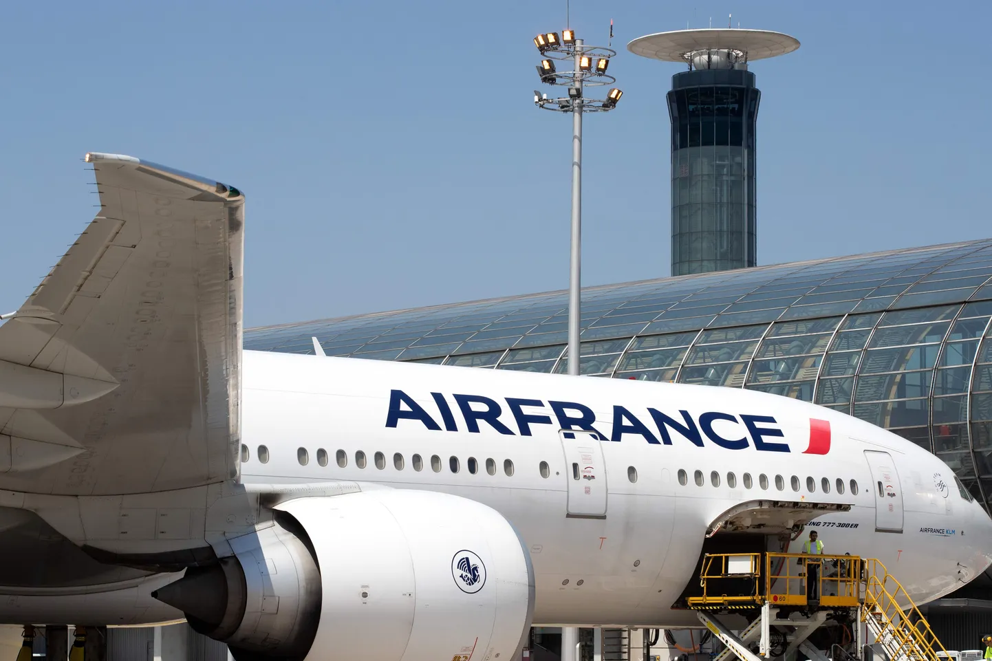 Lennufirma Air France lennuk Pariisi lennujaamas.
