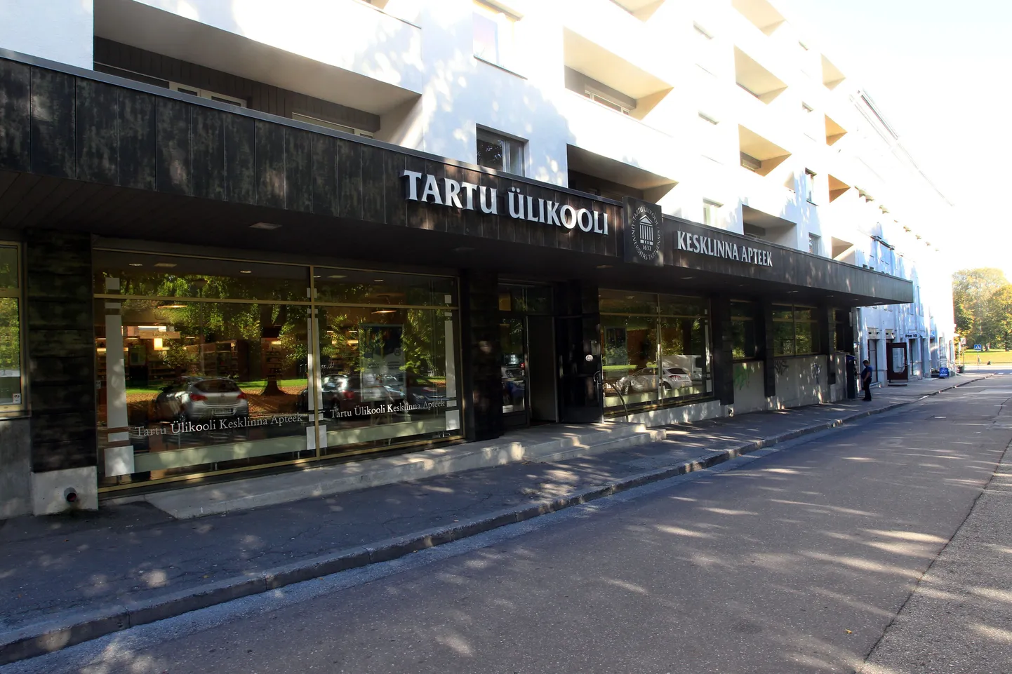Tartu ülikooli Kesklinna apteek lõpetas Poe tänaval tegevuse möödunud aasta septembris.