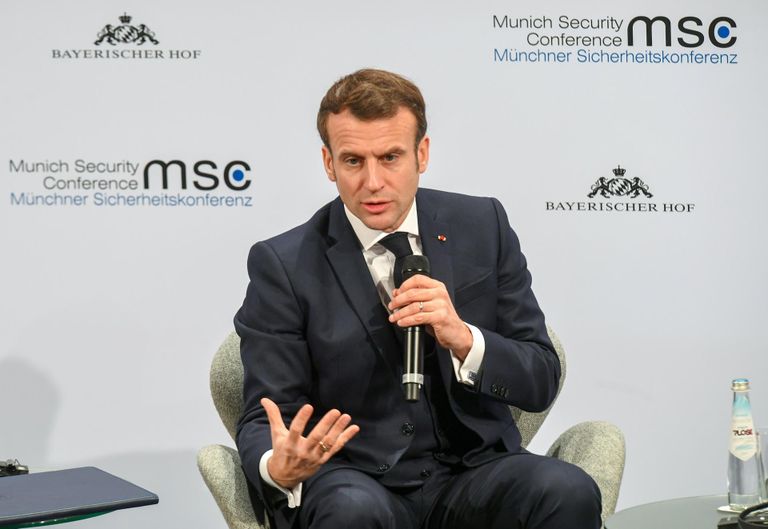 По словам президента Франции Эмманюэля Макрона, Европа должна проводить более независимую от США политику, например, в отношении России.
