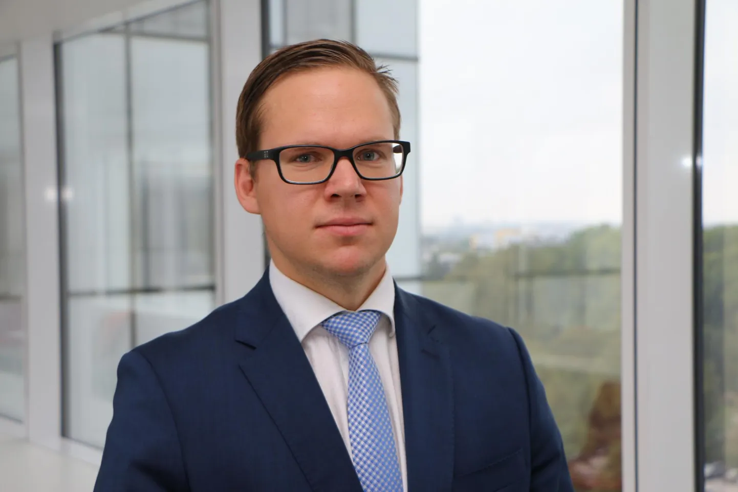 Rahandusministeeriumi regionaalhalduspoliitika osakonna juhataja Mart Uusjärve sõnul on haldusreformijärgsed pisemad muutused loomulik asjade käik ning ta ei näe selles teemas põhjust paanikaks.