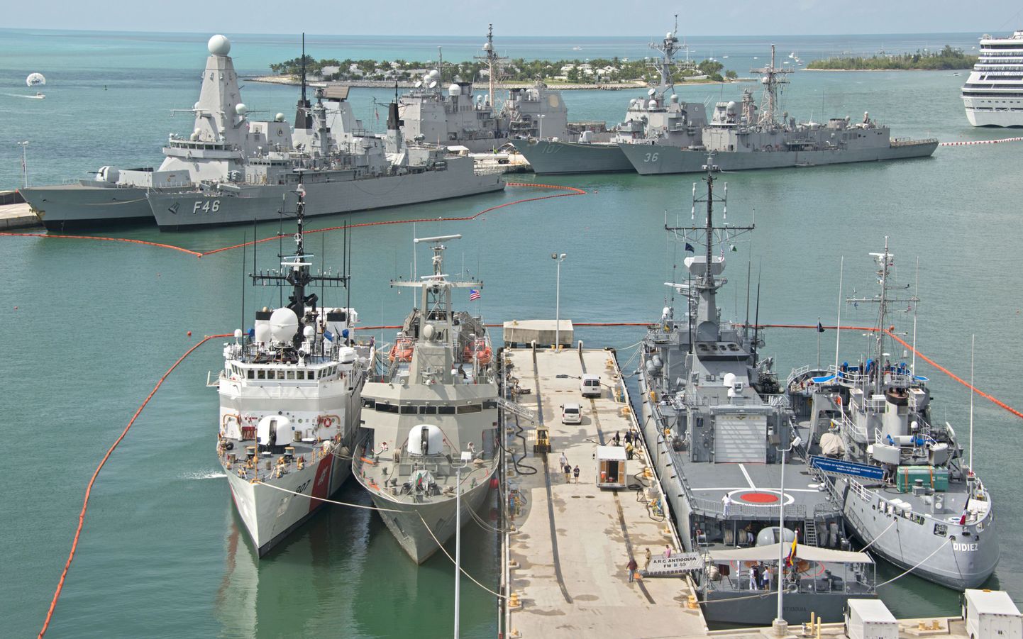 Erinevate riikide laevad Floridas Key Westis.