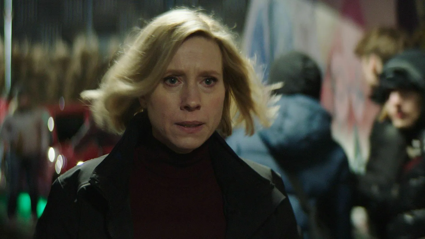 Parim mängufilm: Liina Triškina-Vanhatalo «Emalõvis» otsustab meeleheitel ema Helena (Katariina Unt) teha midagi äärmuslikku, et päästa tütar.