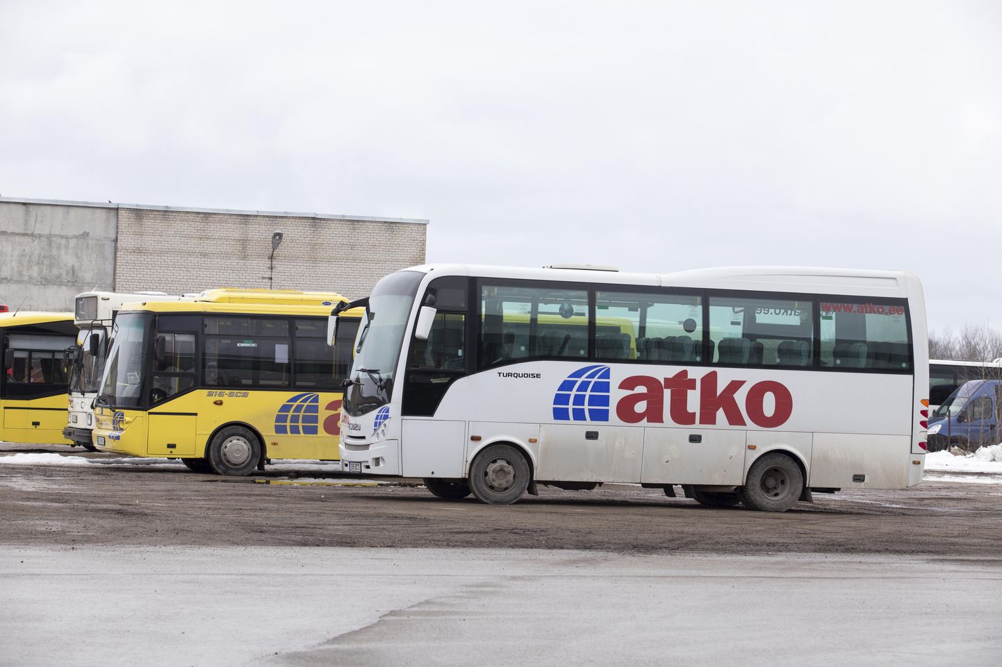 Kaupo Kase võtab pärast maavalitsuse kadumist üle ühistranspordi eest vastutamise Viljandimaal. Seni lasus see maavanemal.