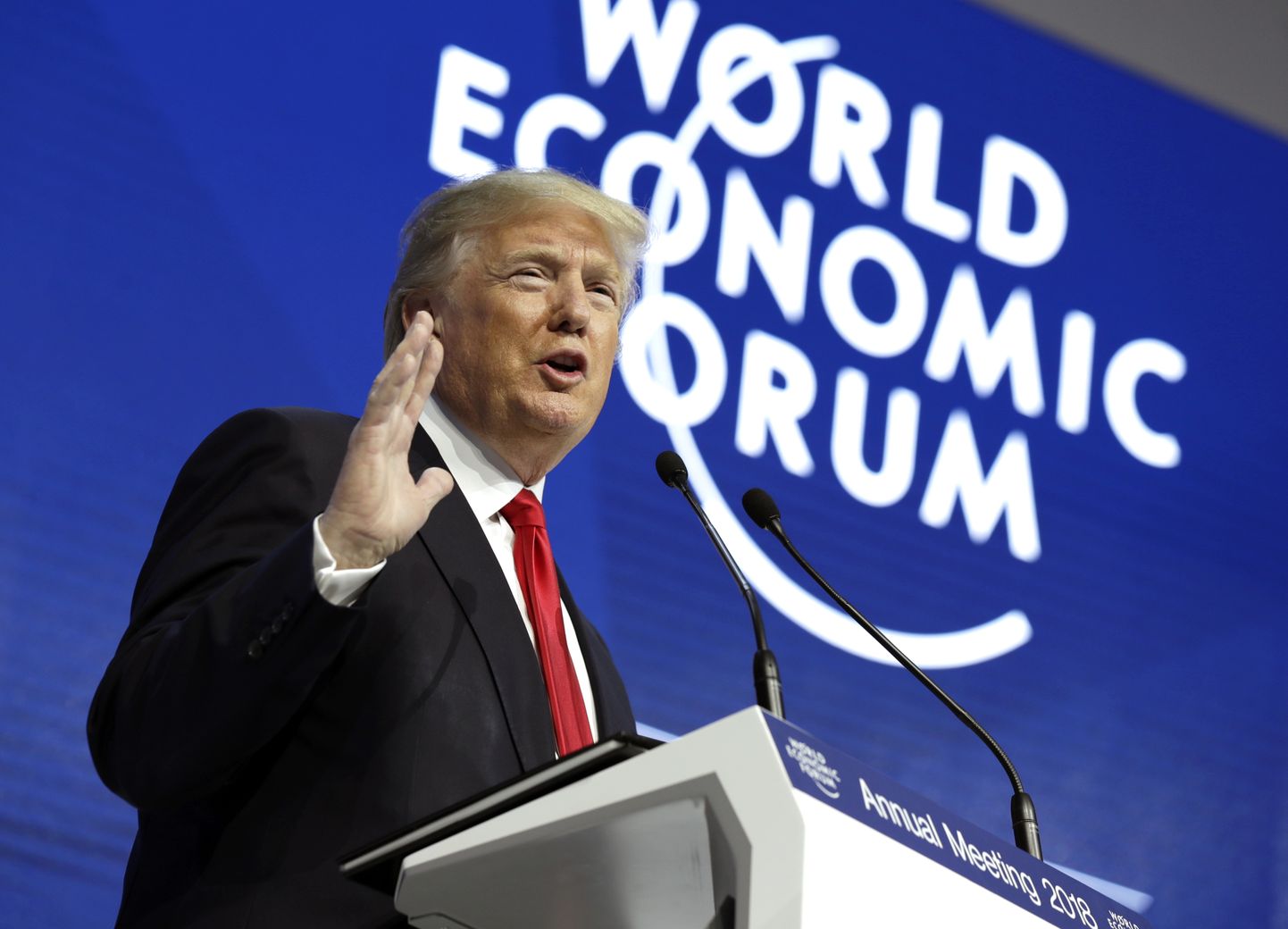 Donald Trump Davosi majanduskonverentsil esinemas.