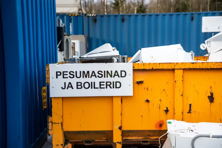 Sorditud elektroonikajäätmed Paikre prügilas.