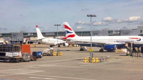 Londoni Gatwicki lennujaama tabas veekatkestus