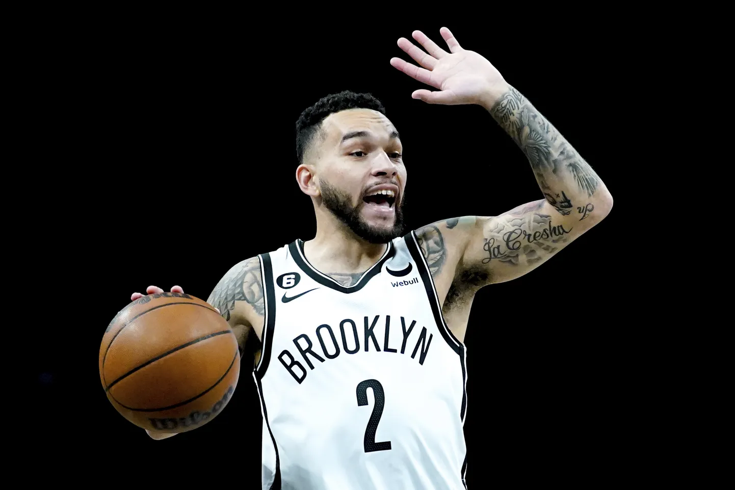Chris Chiozza 2022. aasta oktoobris Brooklyn Netsi särgis.