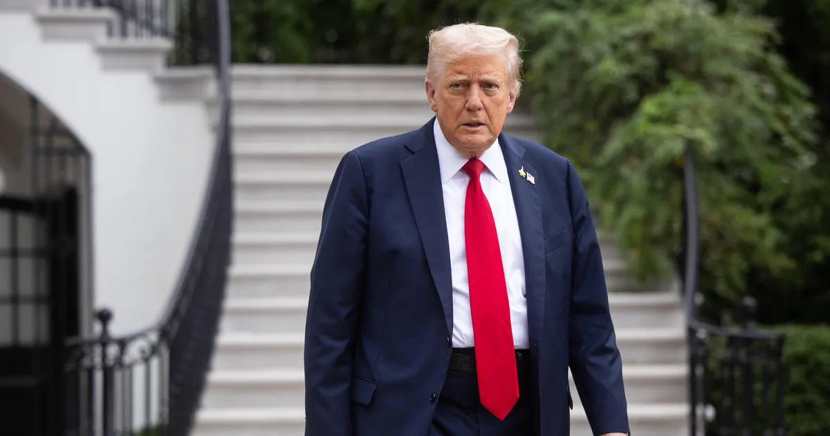 Trumpi fänne ootab uuel aastal üllatus