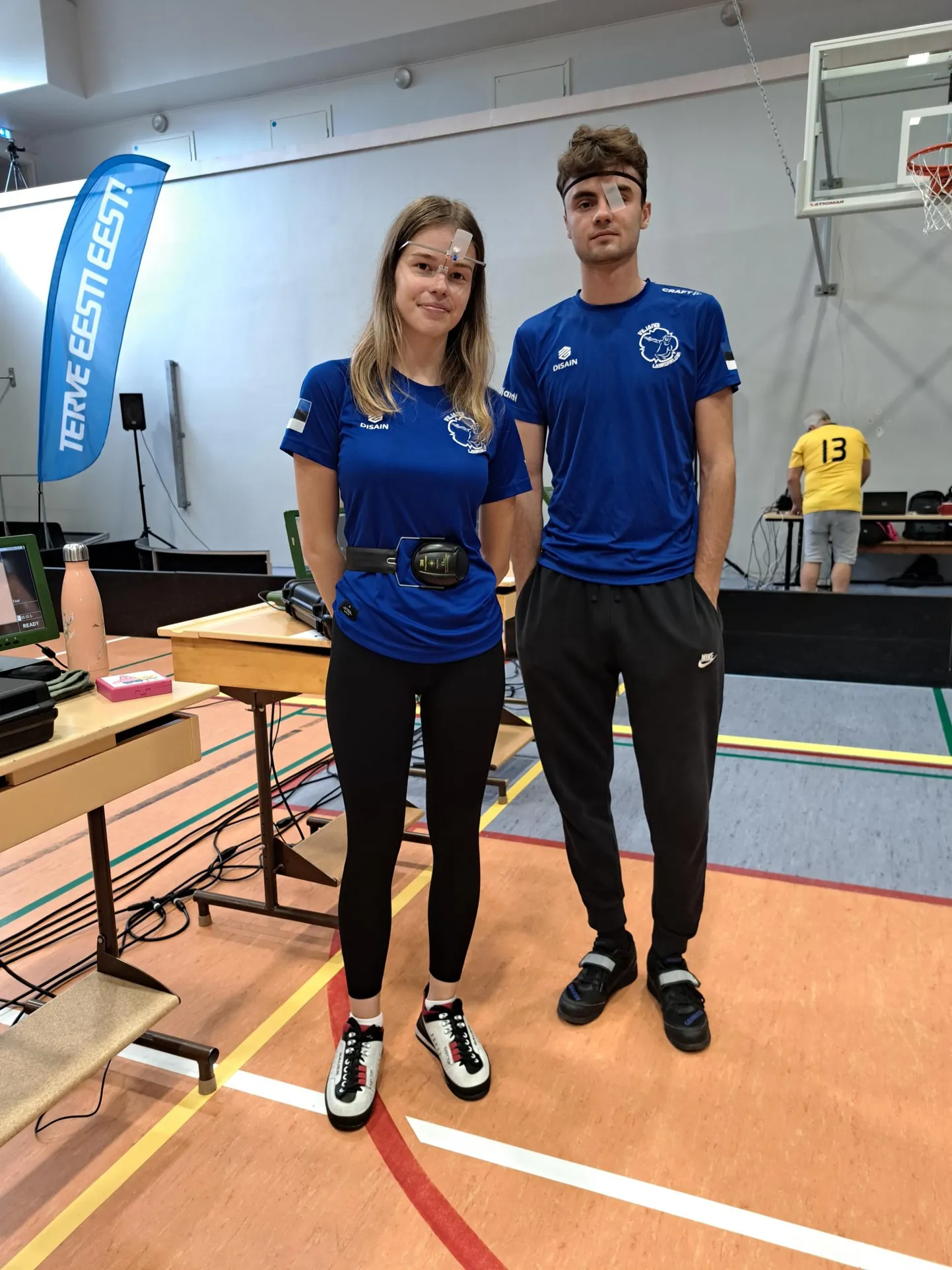 Viljandi spordikooli esindus Laura-Liisa Kolomets ja Aleksander Kalitventsev tuli Eesti meistrivõistlustel pronksmedalile.