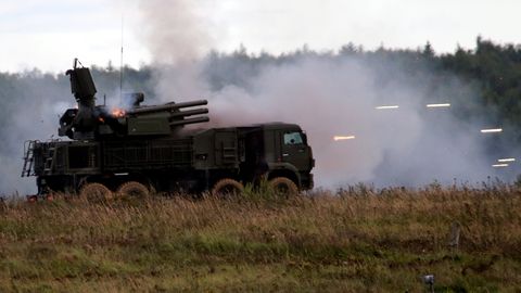 Keemiapomm 15 minuti kaugusel Narvast: Vene keemiatööstus piiri ääres on saanud Ukraina droonide sihtmärgiks