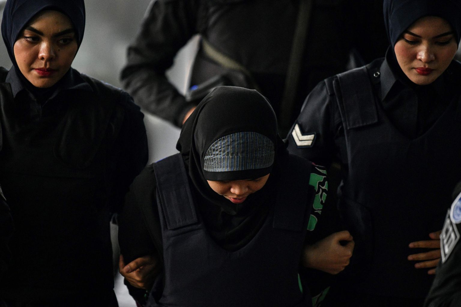 Malaisia politsei viib Siti Aisyahi järjekordsele kohtukuulamisele.