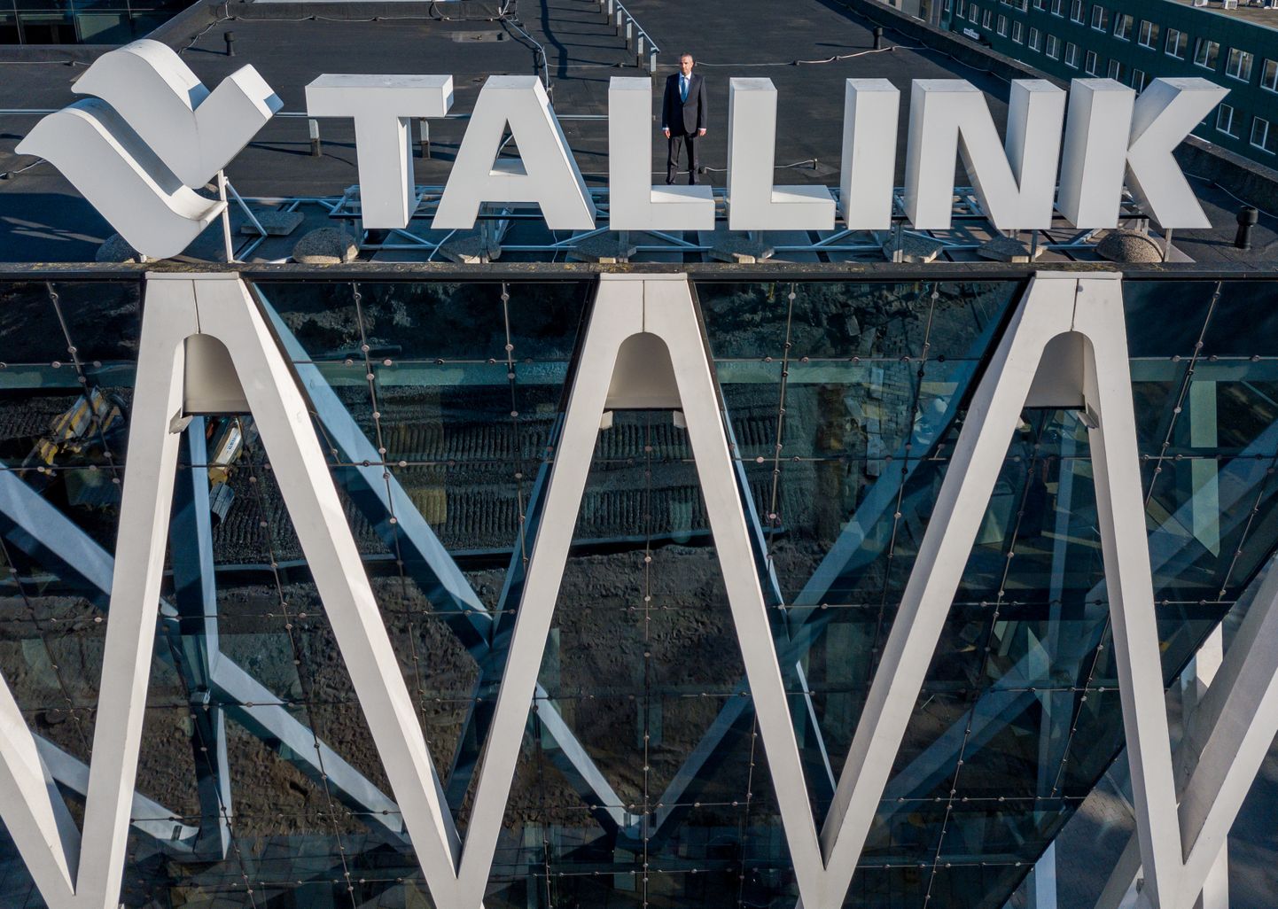 Tallink несет убытки.