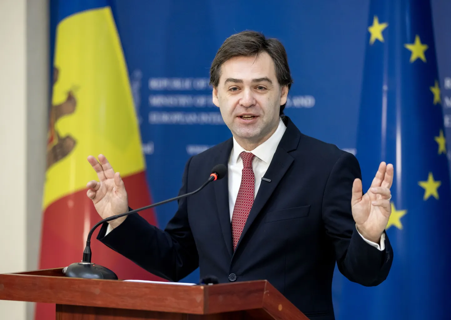 Moldovas ārlietu ministrs Niku Popesku.