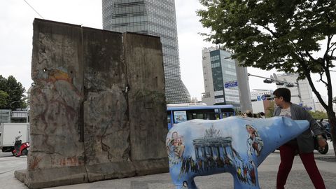 Tükke Berliini müürist võib leida maailmas 57 riigist