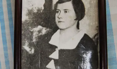 Hilda Paju neiueas.