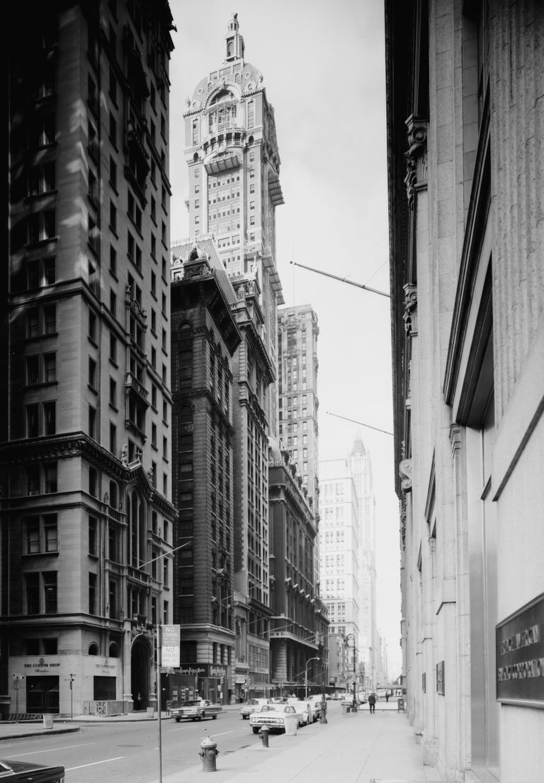 Зингер-билдинг на Манхэттене. Построен в 1908 году, снесен в 1960 году. Это четвертая по высоте осознанно снесенная постройка в мире.