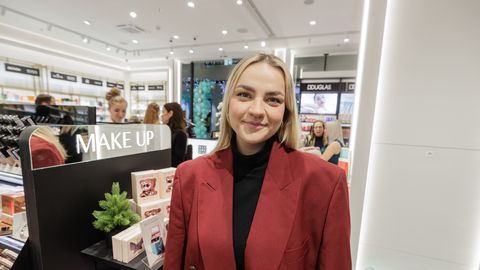 VIDEO ⟩ «Kas sa läksid nüüd päris tööle?» Sisulooja Sidni pani näpud mulda ja alustas uuel ametikohal