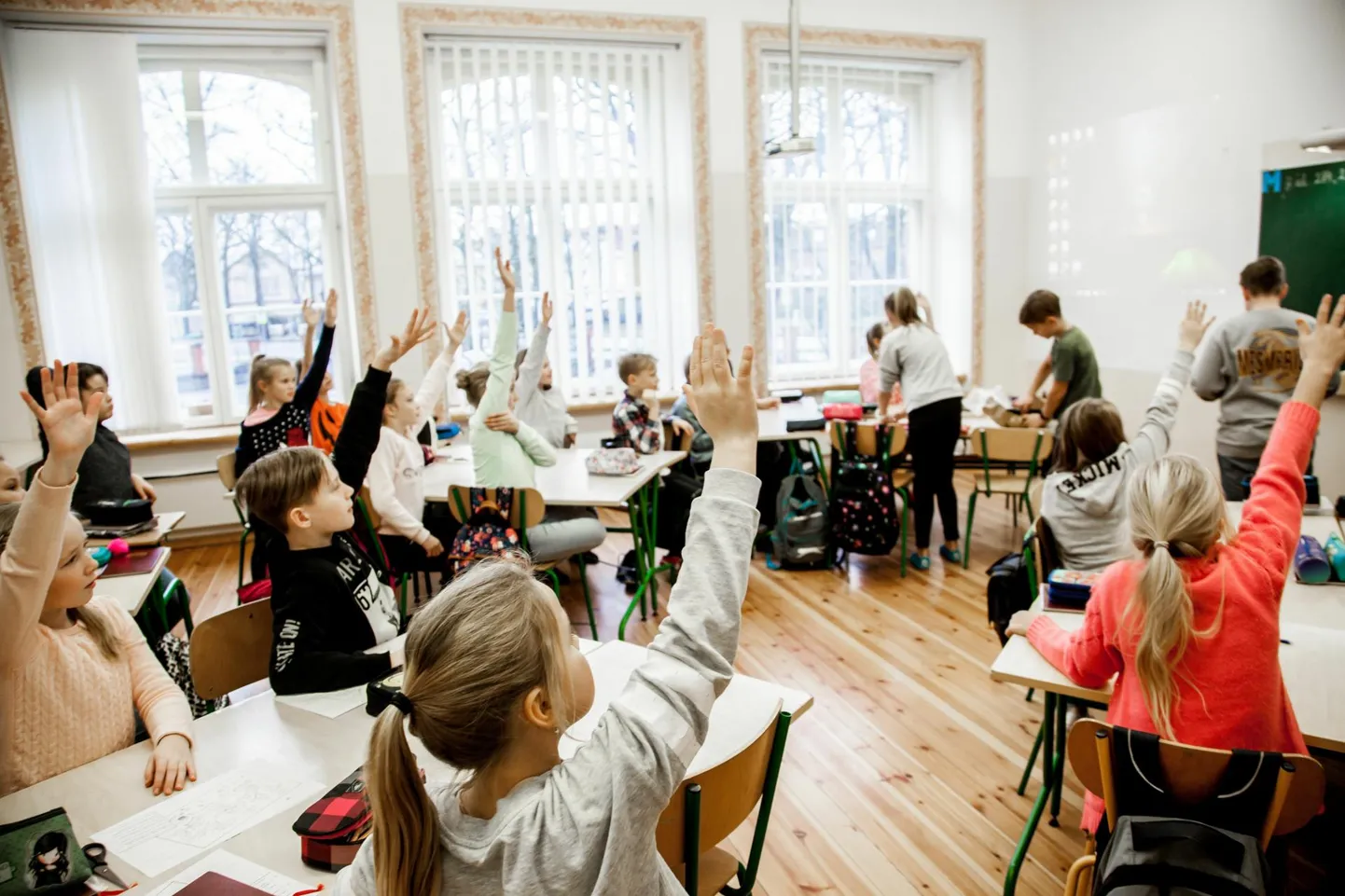Pärnumaa koolides algab koolipäev praegu eri ajal.