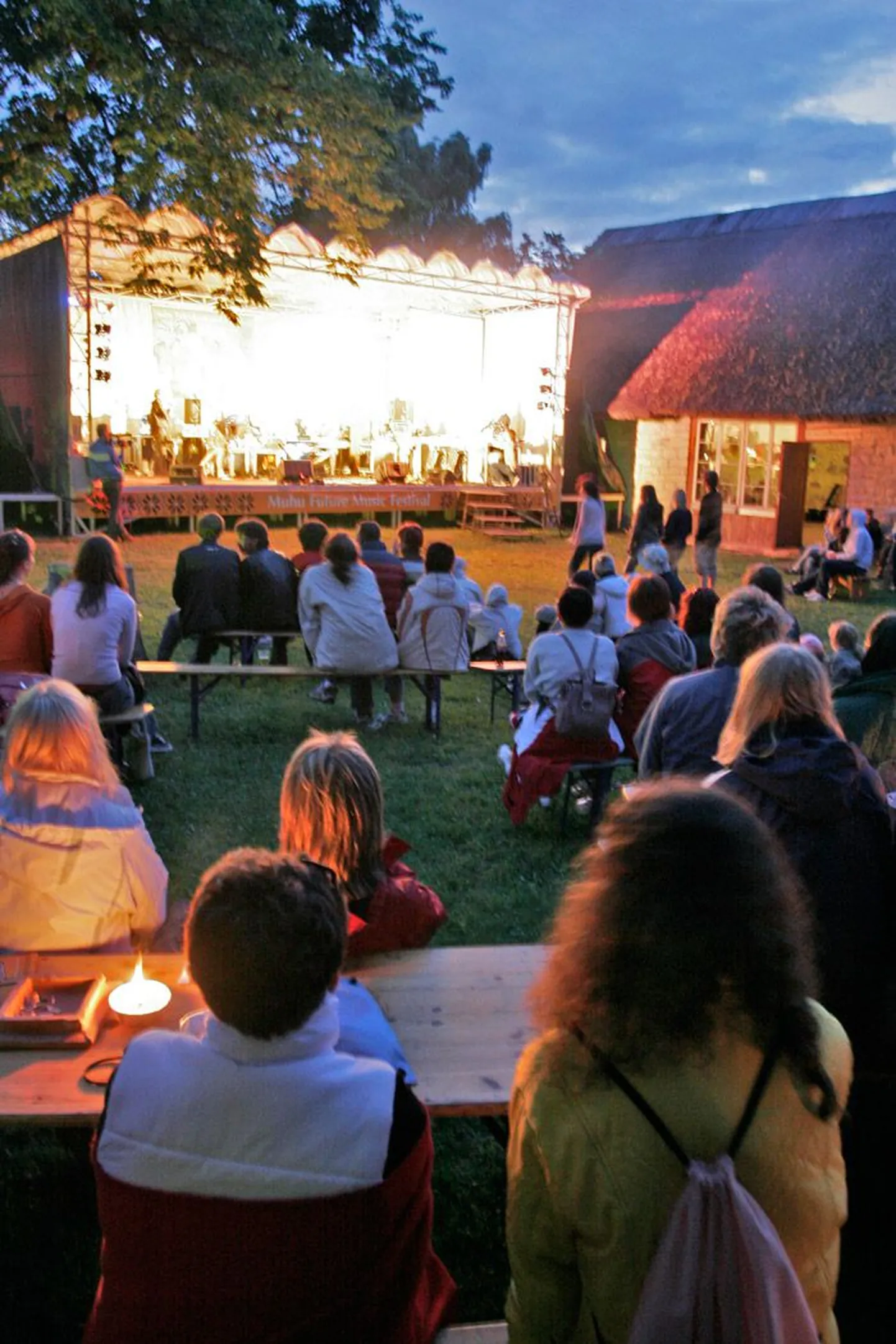 Festival Juu Jääb