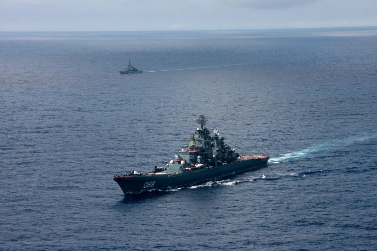 Российский тяжелый атомный ракетный крейсер «Петр Великий».