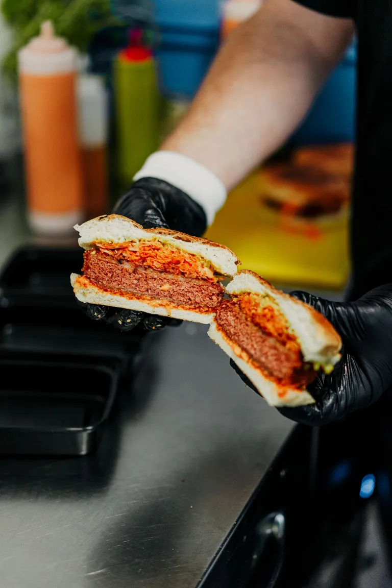 VLND täistaimsed burgeripihvid PeasOut