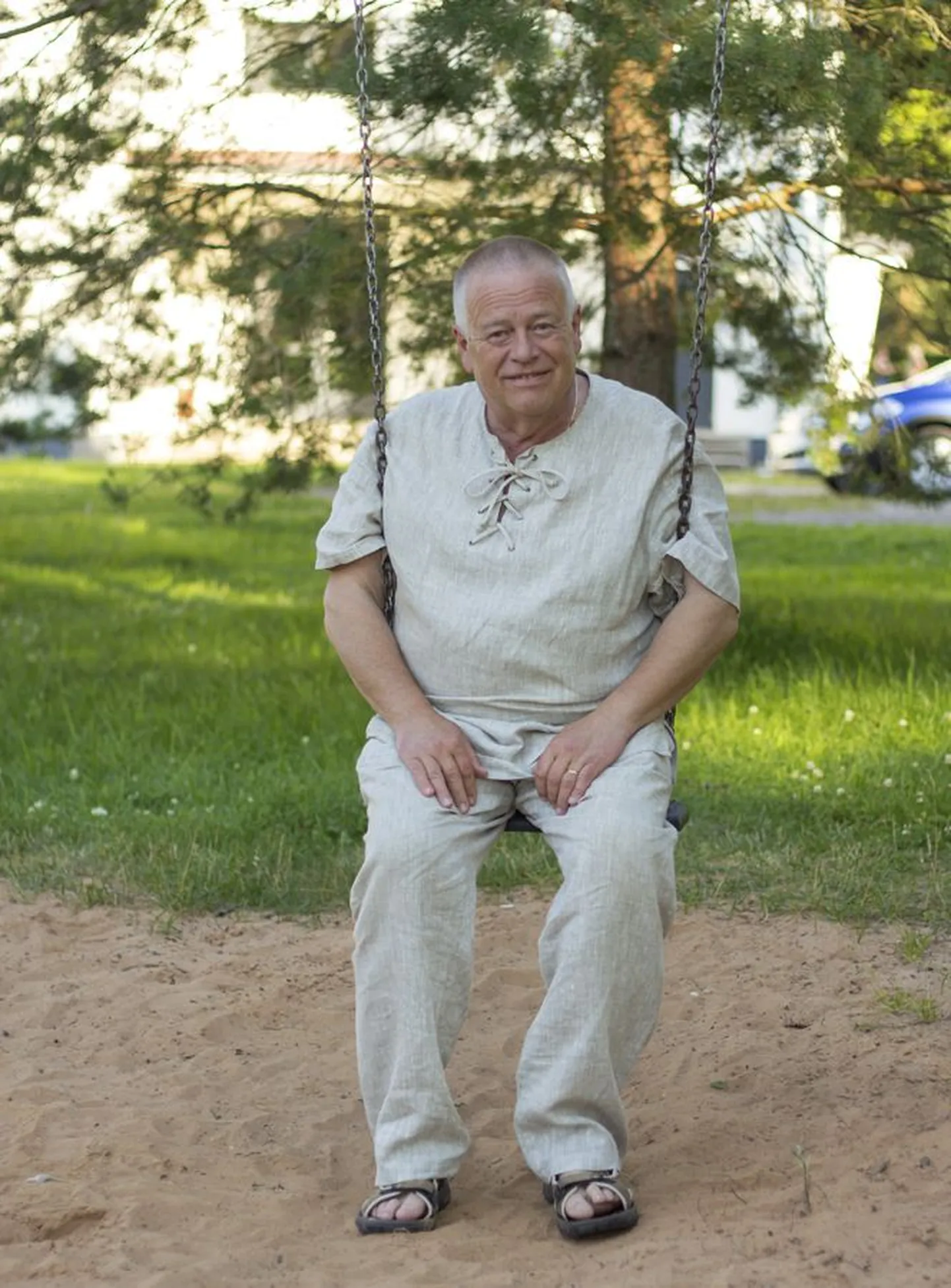 Puhkusest rääkides mainib muusik Evald Raidma, et talle meeldib Fred Jüssi soovitus molutama ehk mitte midagi tegema õppida. «Tavaliselt seda ei osata. Nüüd, arvan, olen selle korralikult selgeks saanud.»