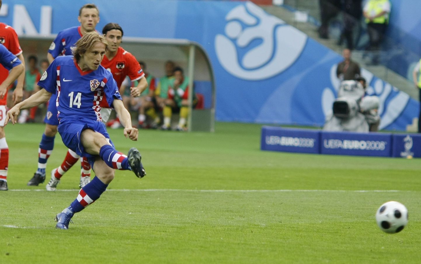 Luka Modrici penalti viis Horvaatia Austria vastu 1:0 juhtima.