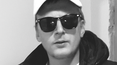 KAASTUNNE ⟩ «Lenda kõrgelt, Ramontsik!» Populaarne Tiktokker AlksiTaksi on meie seast lahkunud