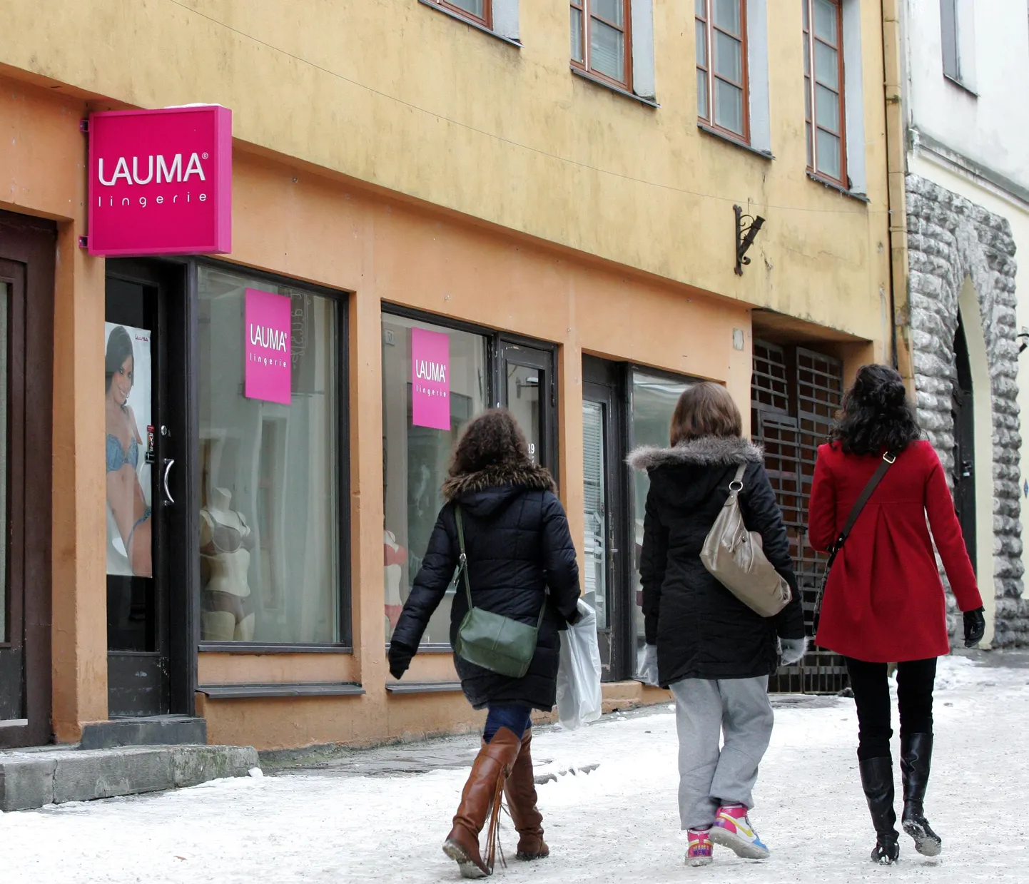 Silvano Fashion Groupile kuulub ka Lauma kaubamärk.